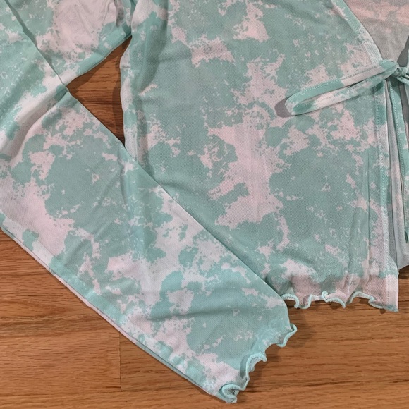 NWOT Abound blue and white sheer mesh cardigan S - Picture 3 of 4